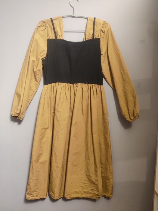 Казаки 40 розміру+ сукня