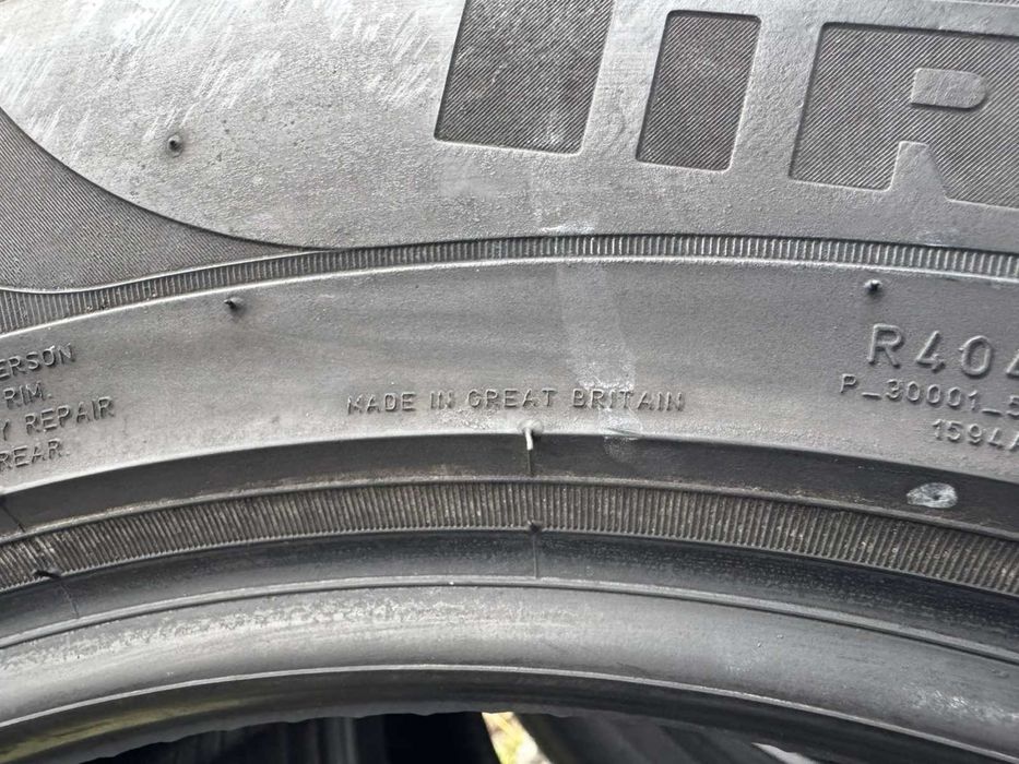 Зимові шини Pirelli 235/60 R18