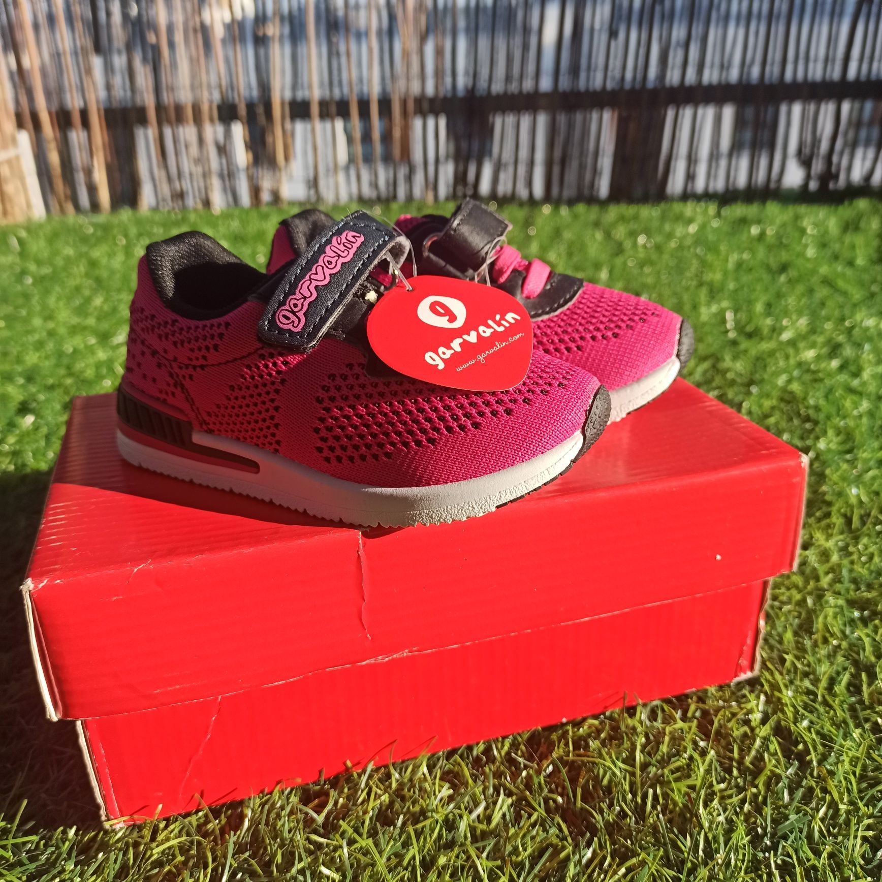 Nowe buty dziewczęce Garvalin 22