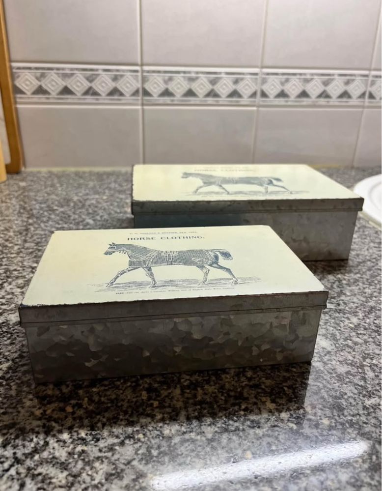 Caixas decorativas