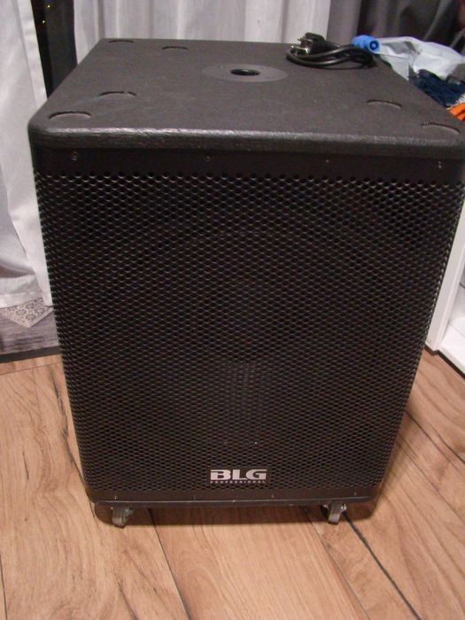 Subwoofer , subbas aktywny BLG 15 cali