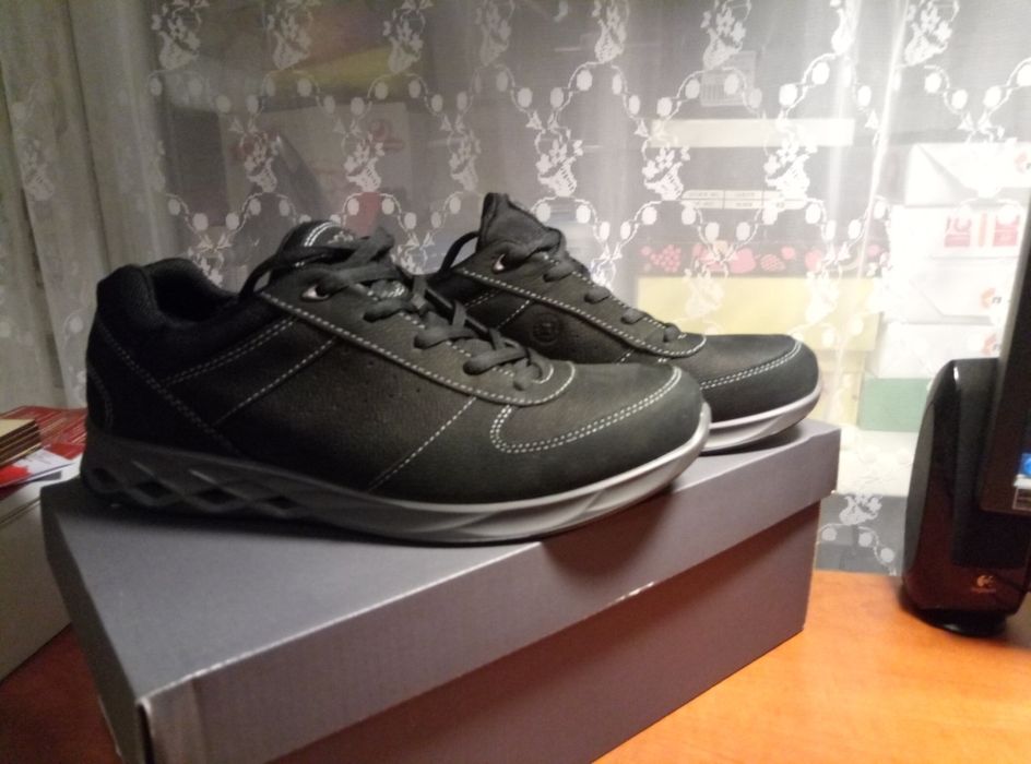 Новые туфли, кроссовки ECCO ЕССО 40р.