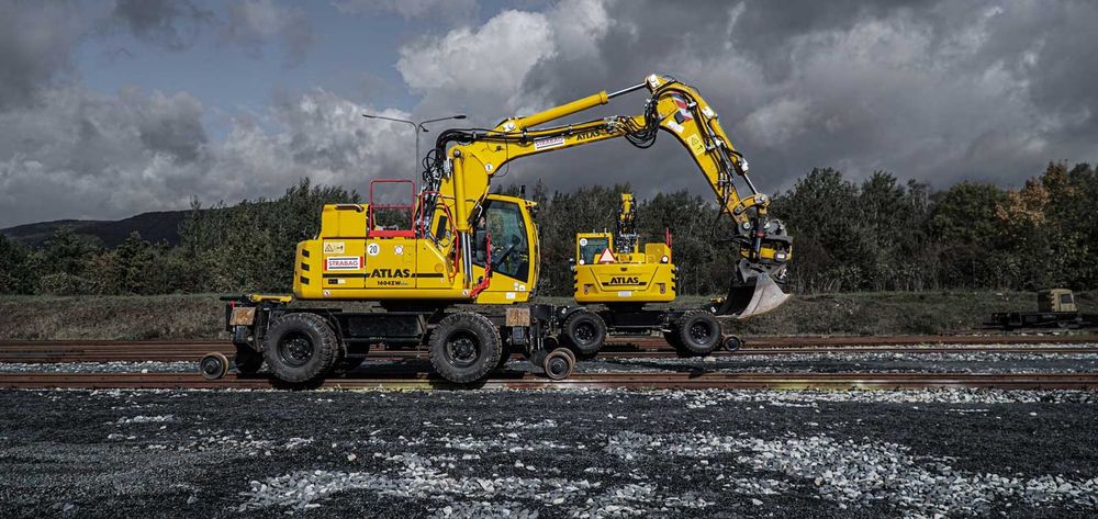 Koparka kolejowa atlas 1604zw koparka dwudrożne  koparka dwudrogowa