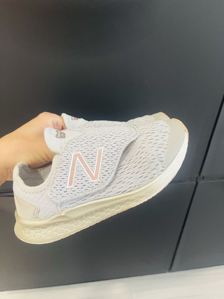 Кросівки New balance