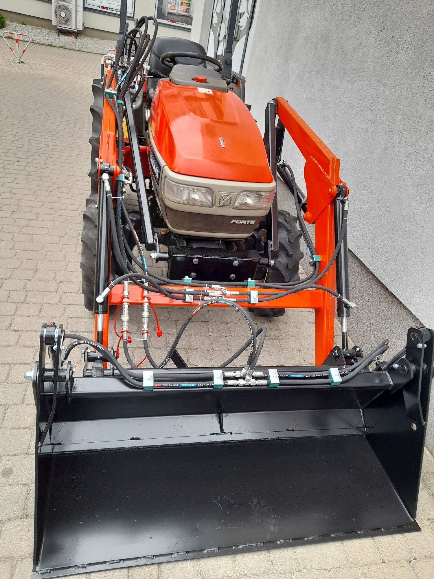 Traktorek kosiarka Yanmar  ładowacz kubota pług iseki