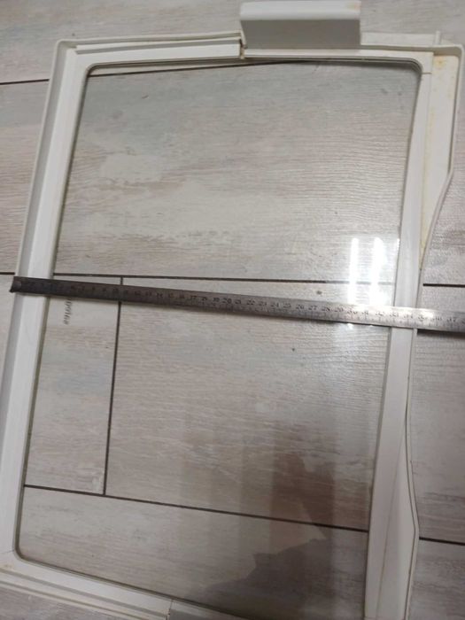 Две полочки от холодильника Вирпул