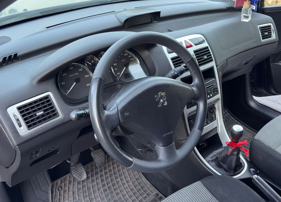 Sprzedam peugeota 307 1.6 HDI 2006 rok