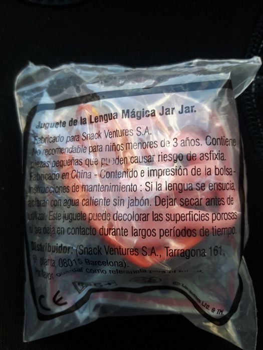 Jar Jar pega lingua da Matutano e Lays- Star Wars