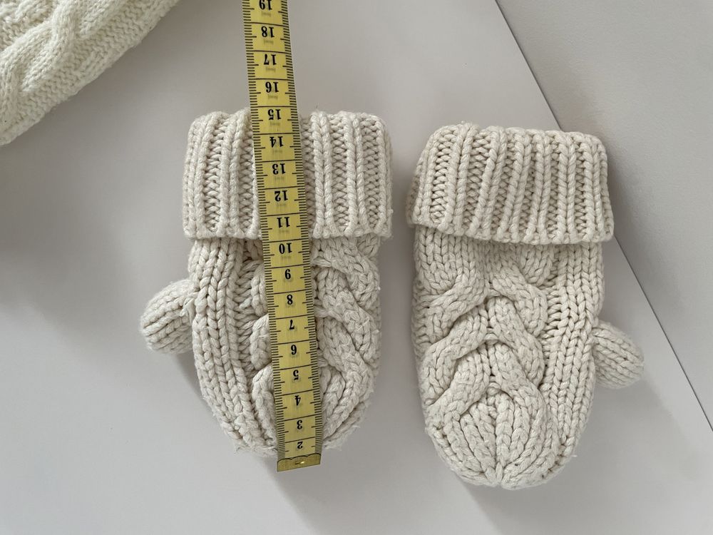 Теплі рукавички Gap (розмір 1)