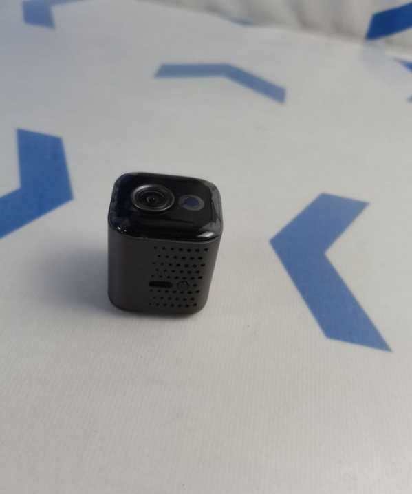 мини wi-fi камера IpCam A11 всегда на связи