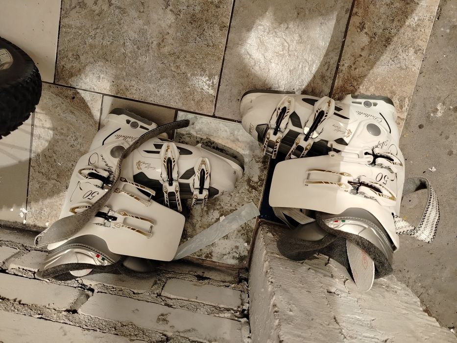 Buty damskie narciarskie