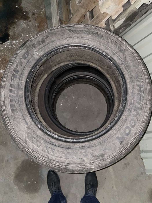 235/65/17 покришки