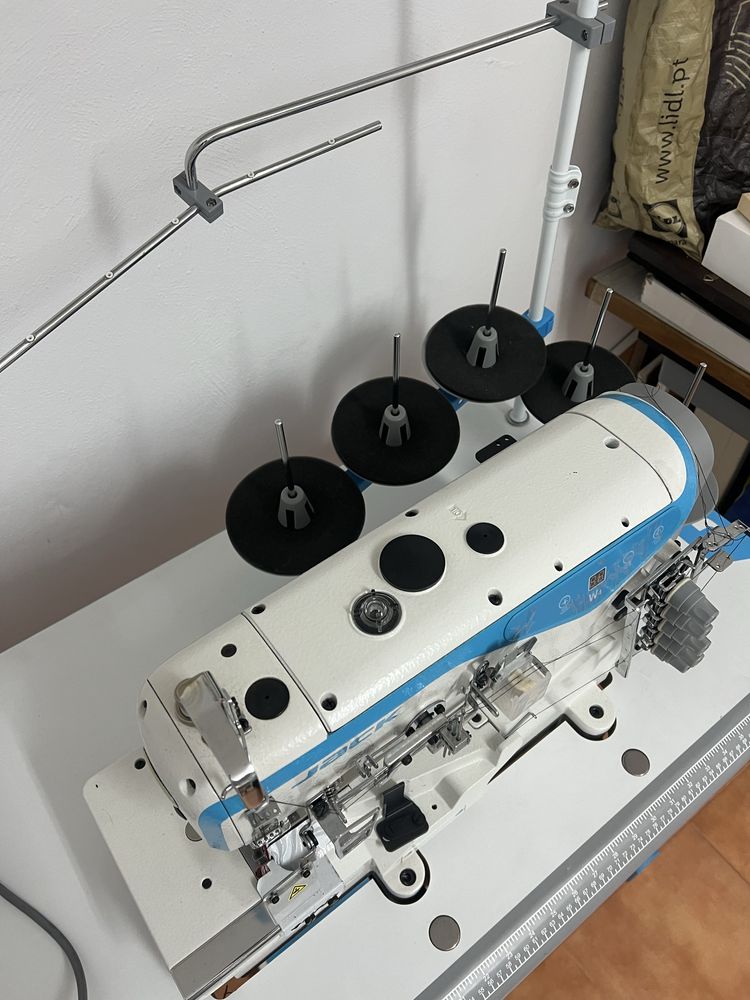 Máquina Jack W4 Recobrimento Direct Drive – Como Nova
