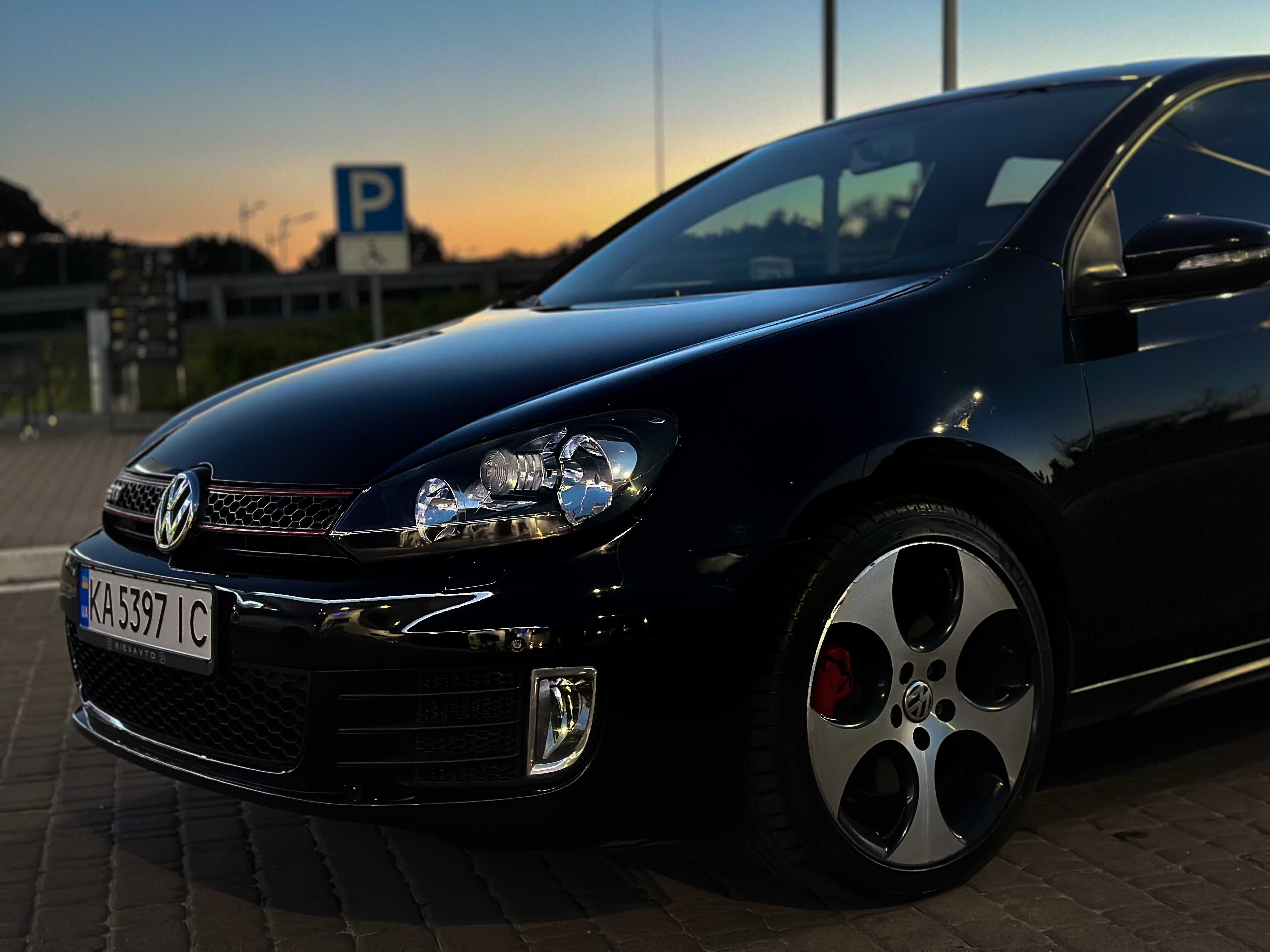 Volkswagen Golf GTI 6