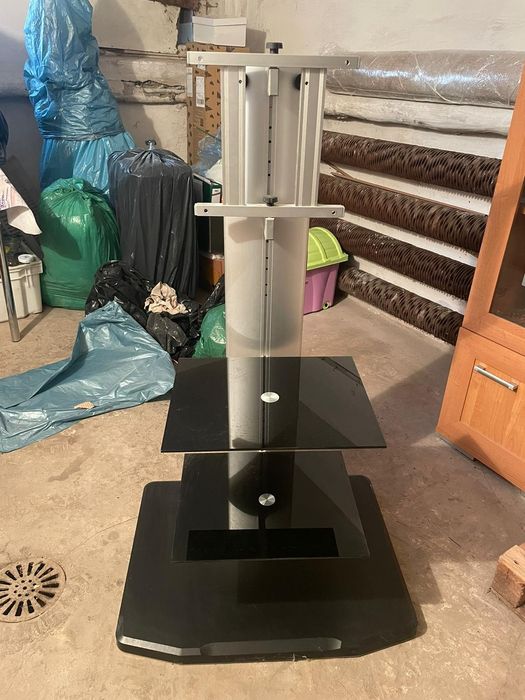 Stolik pod telewizor