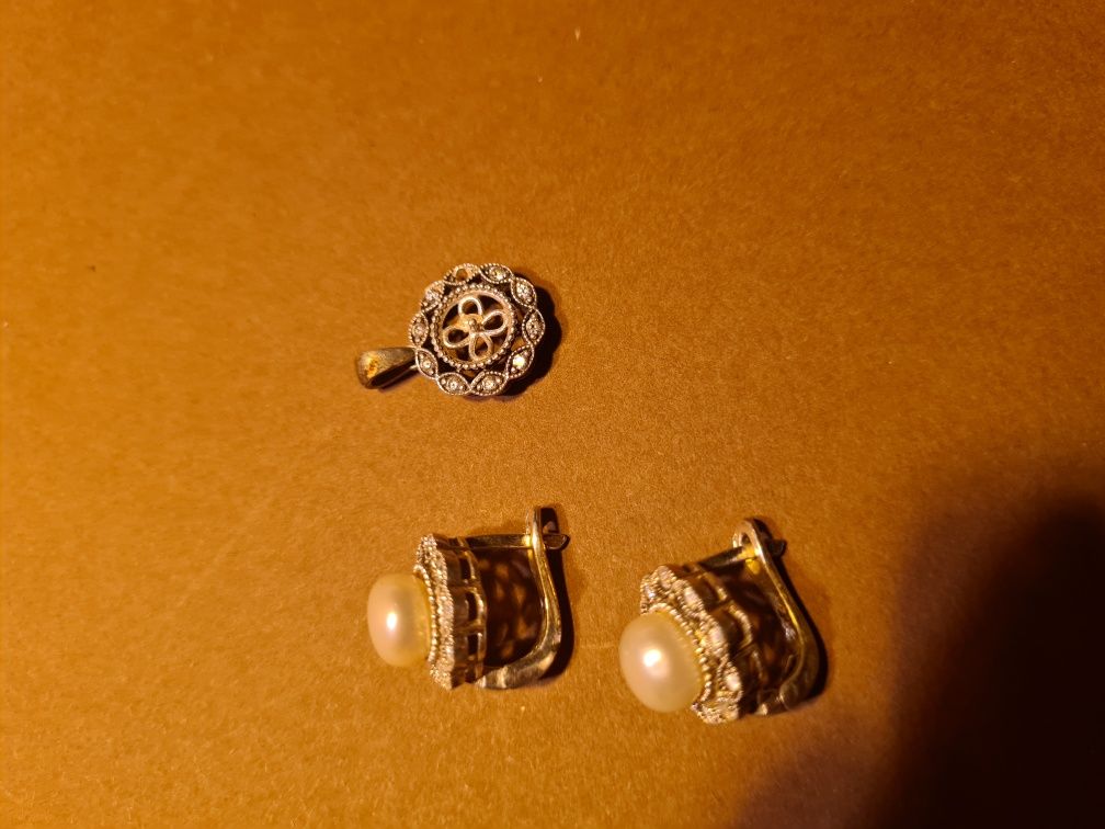 Kolczyki z cyrkoniami i perła sztuczna srebro 925