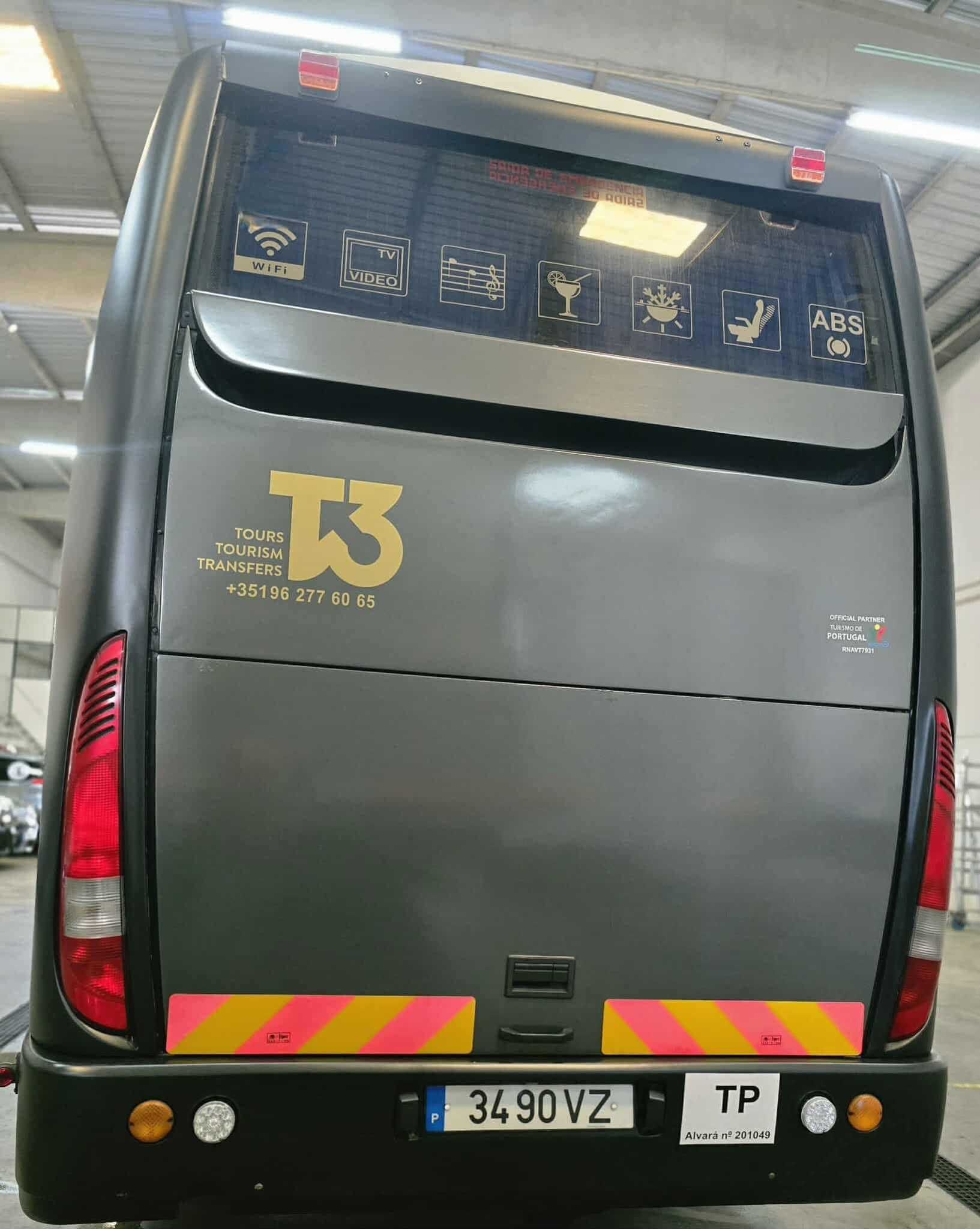 Autocarro Iveco Passageiros 45 Lug