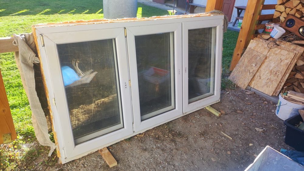 Sprzedam 2 Okna 112x207