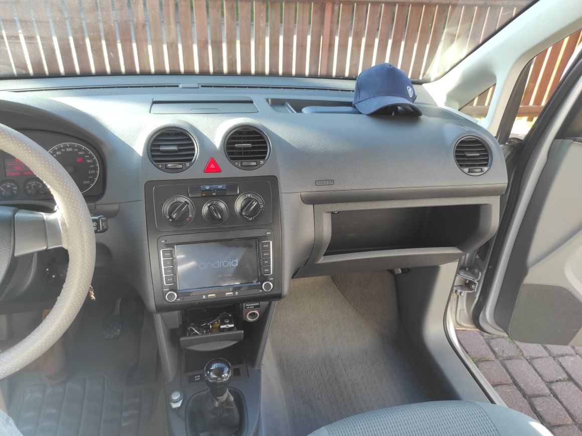 VW Caddy 1,9 TDI klimatyzacja nowy rozrząd, sprzęgło,dwumas,klima