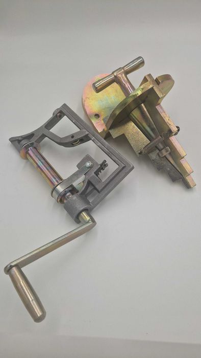 Maszynka do taśmowania węży strażackich + trzymak