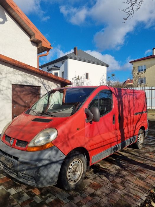 Renault Trafic 2004 Вантажний