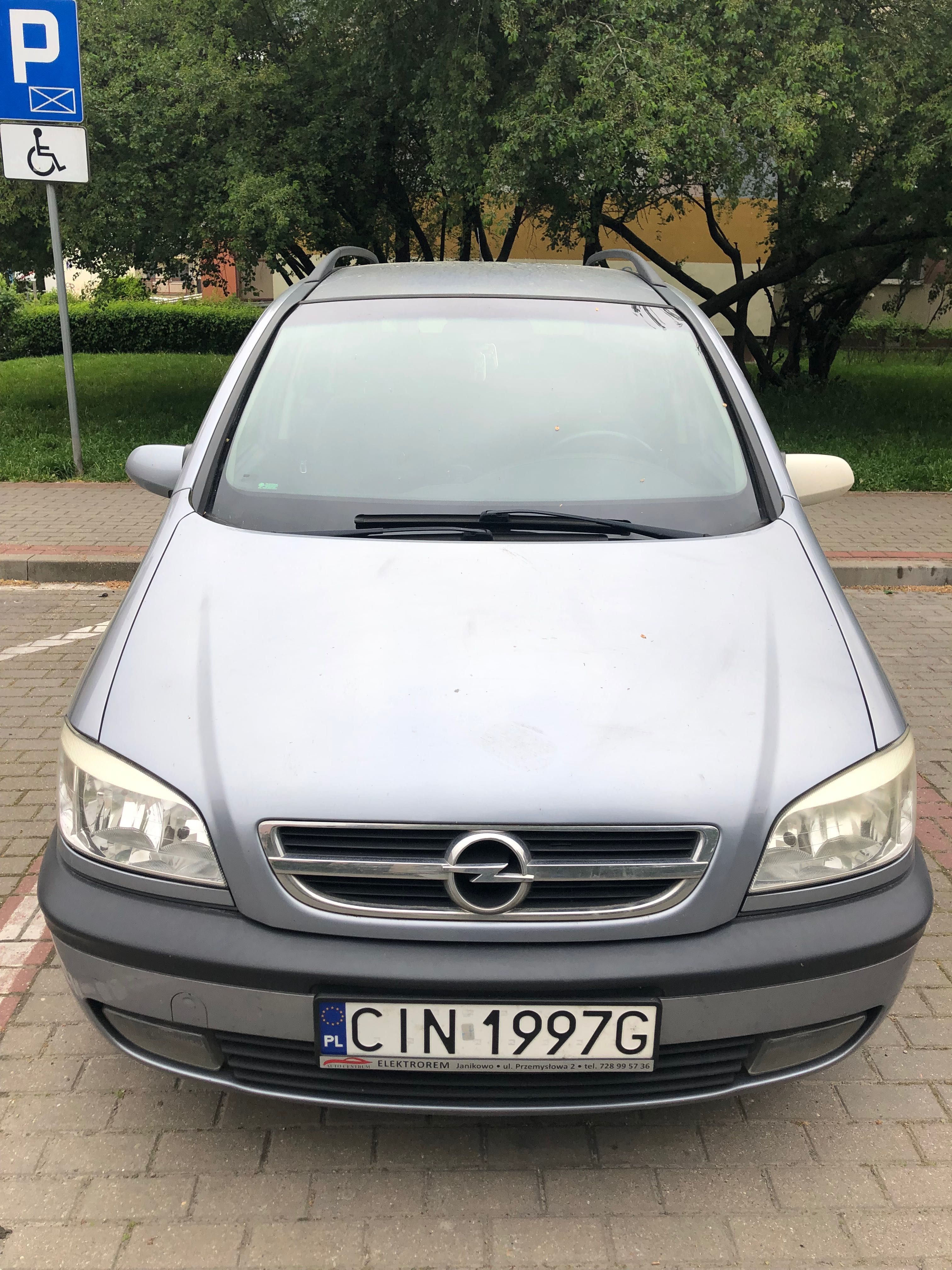 OPEL ZAFIRA A 1.8 2003 7 osób