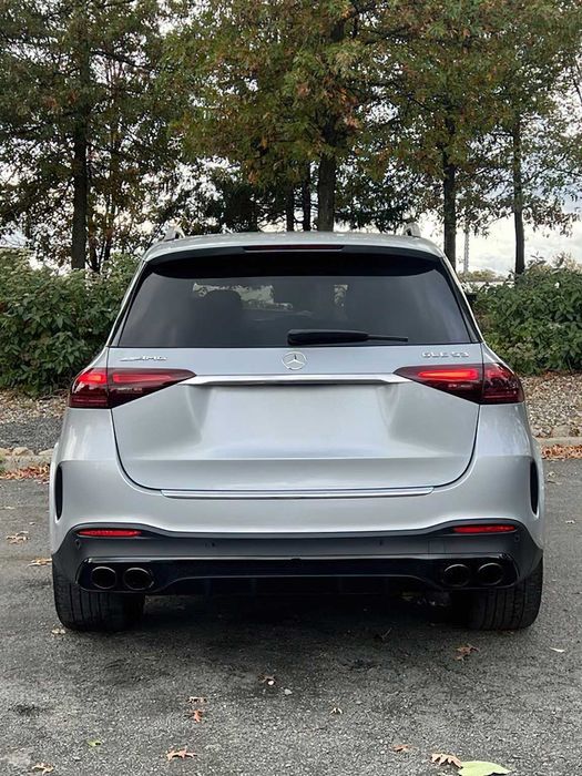 Mercedes-Benz GLE COUPE AMG 53      2024