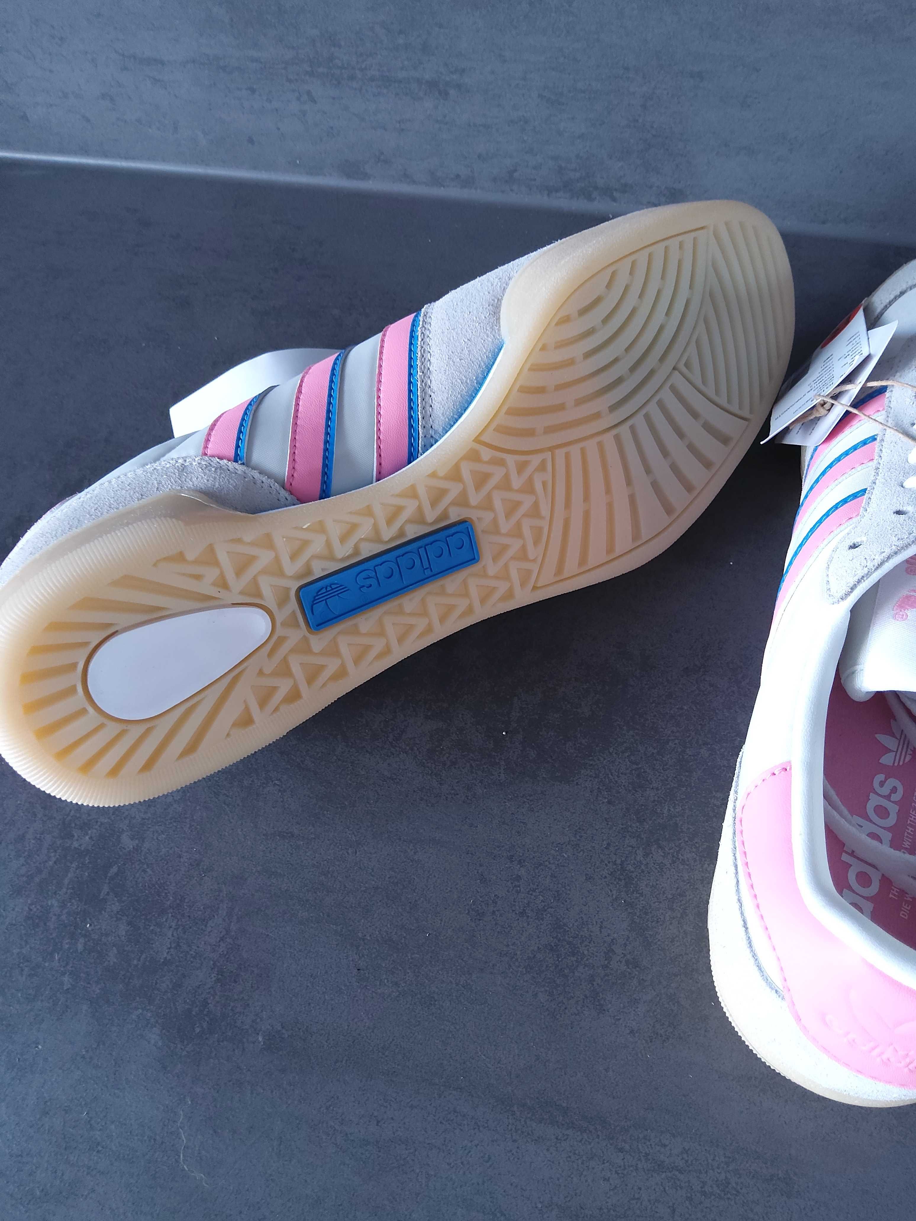 Sneakersy buty męskie Adidas Squash Indoor IG1385 r. 42 2/3