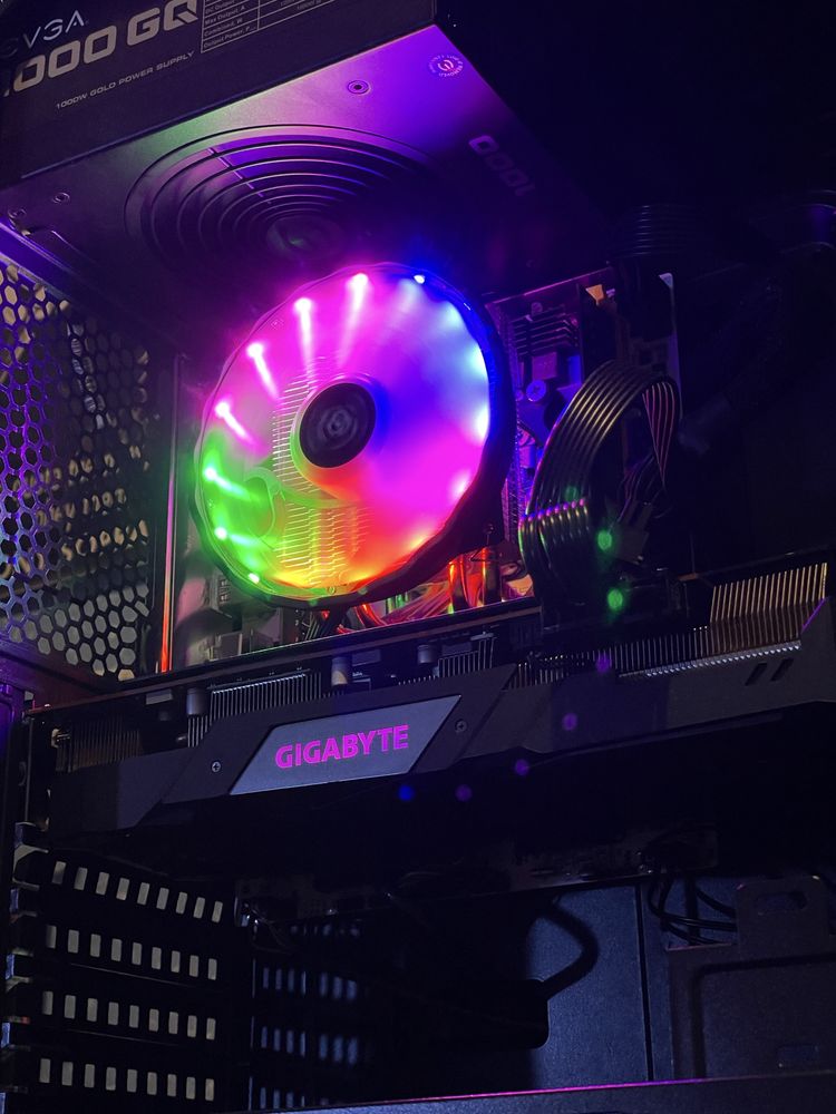 RX 5700 XT | 16GB DDR4 | 12C/24TH | 128GB SSD | 1000W Ігровий ПК