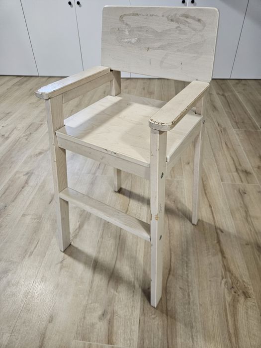 Krzesełko dziecięce