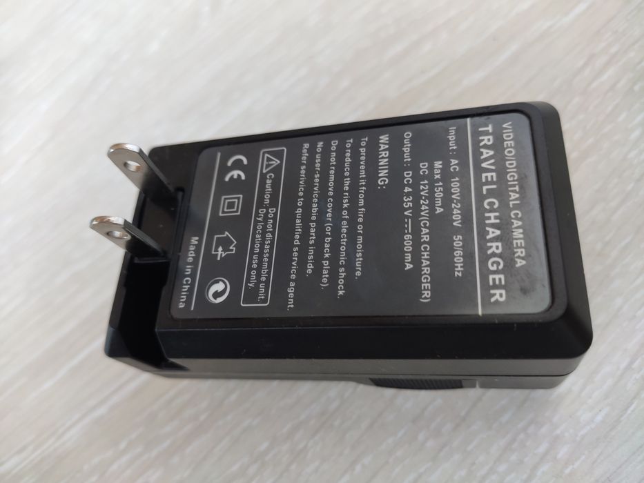 Зарядное для Go pro Hero сетевое устройство