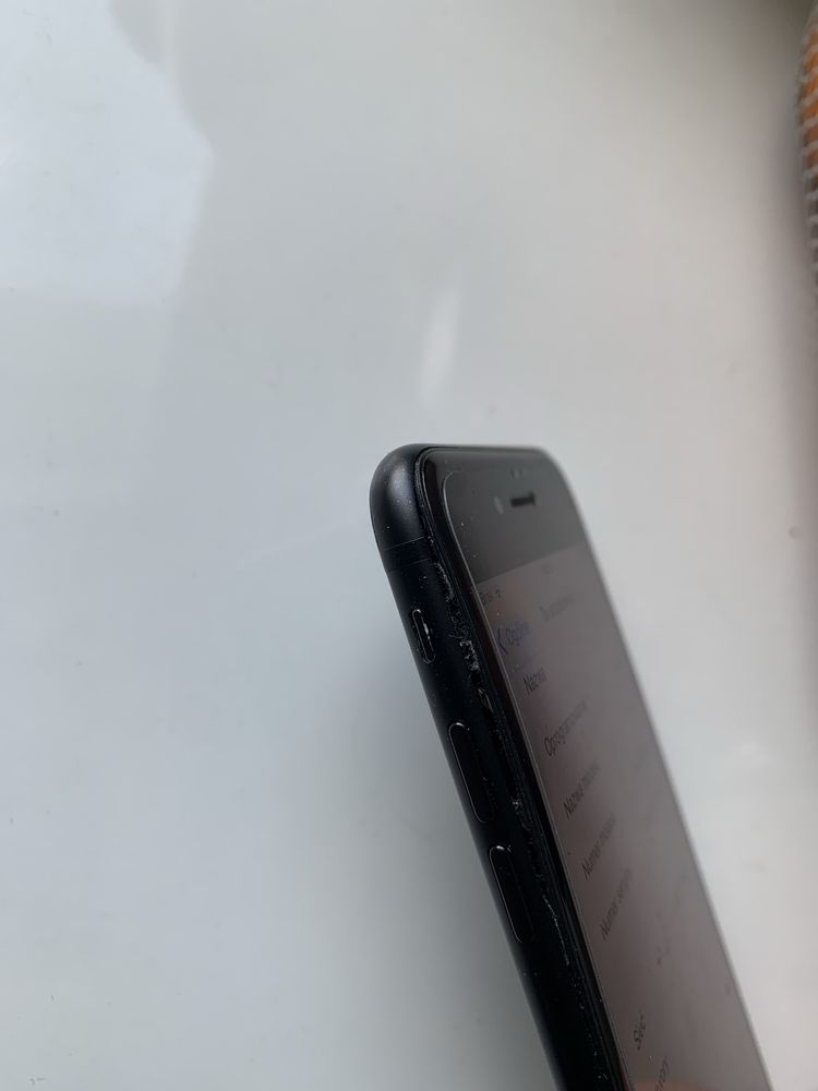 iPhone 7 - uszkodzony