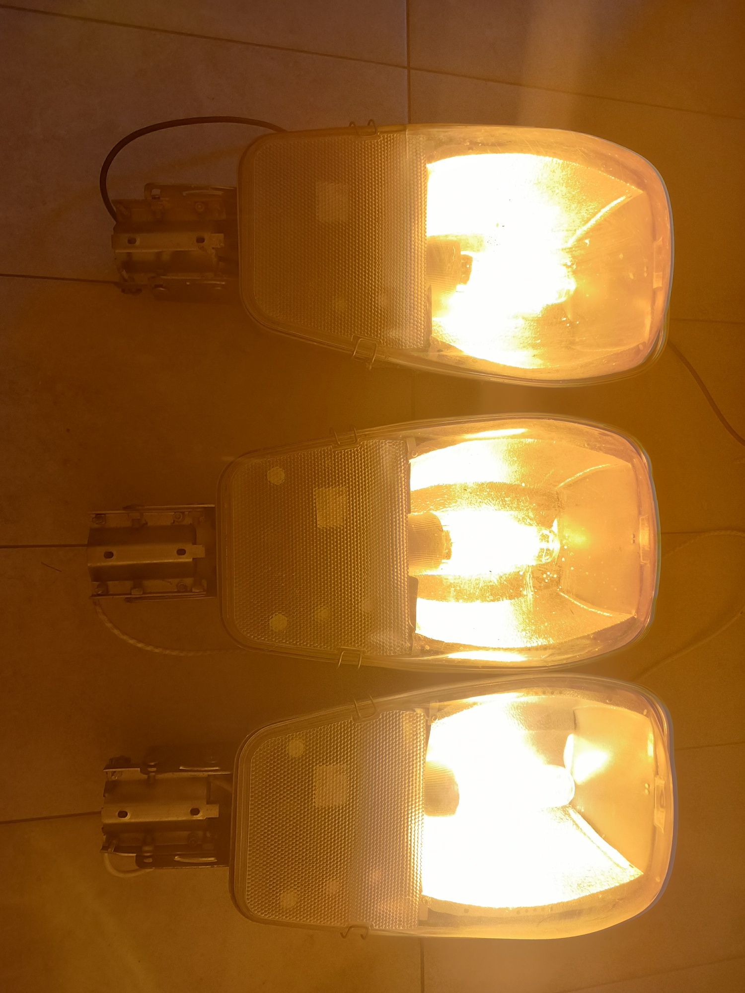 Lampy oświetleniowe zewnętrzne