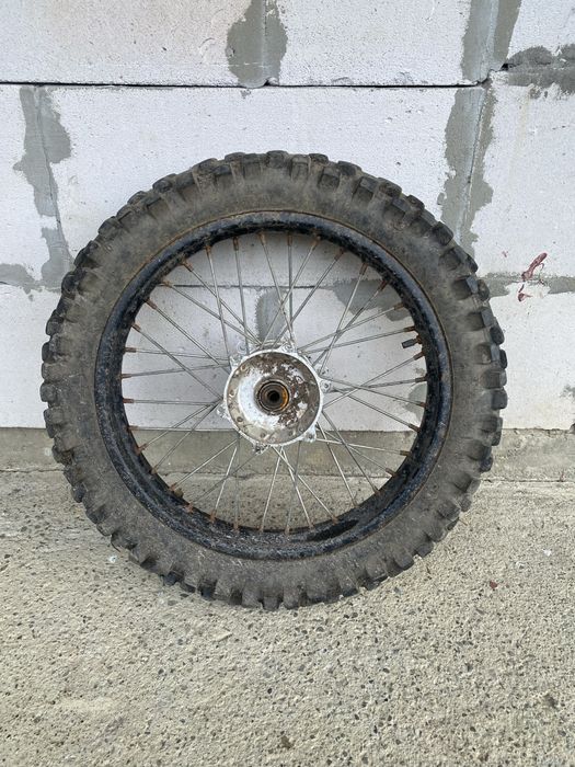 Колесо заднє 18 розмір