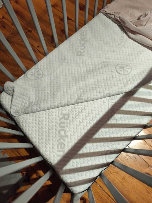 Łóżeczko niemowlęce 60x120 + materac Rucken