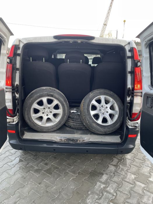Mercedes-Benz Vito W639 пасажир 2006 рік 2.2 дизель