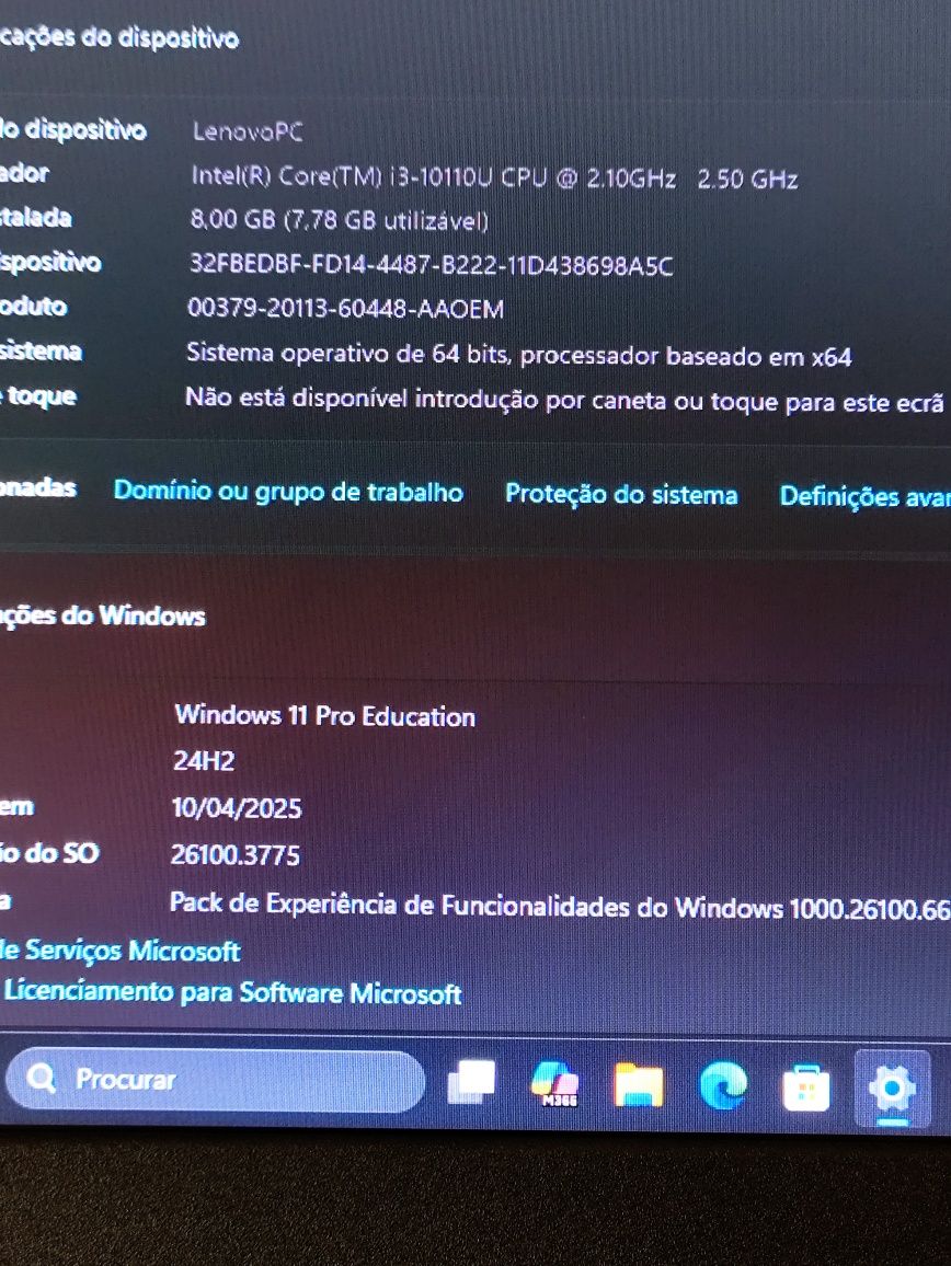 Portátil LENOVO .