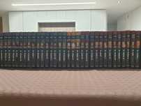 Coleção 34 Livros Dinastias/Reis e Rainhas de Portugal