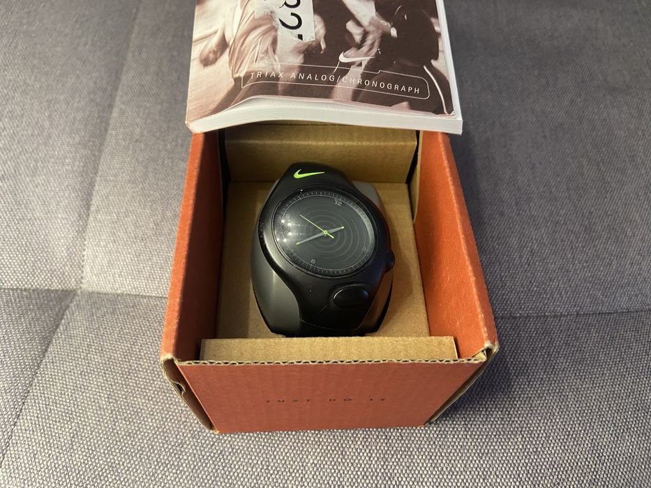 Nike Triax Analog-Super годинник чоловічий. Не працює. Часы мужские