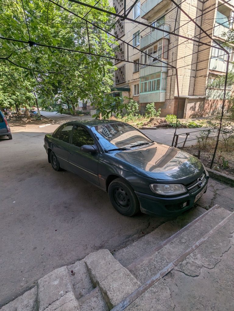 Opel omega b 2.0 16v