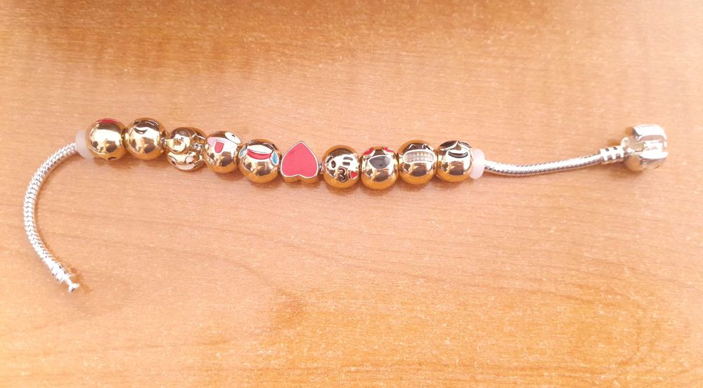 Pulseira EMOJEM com emojis – 19cm