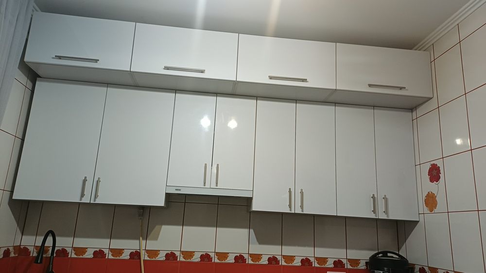 Кухня  комплект нова Б/У