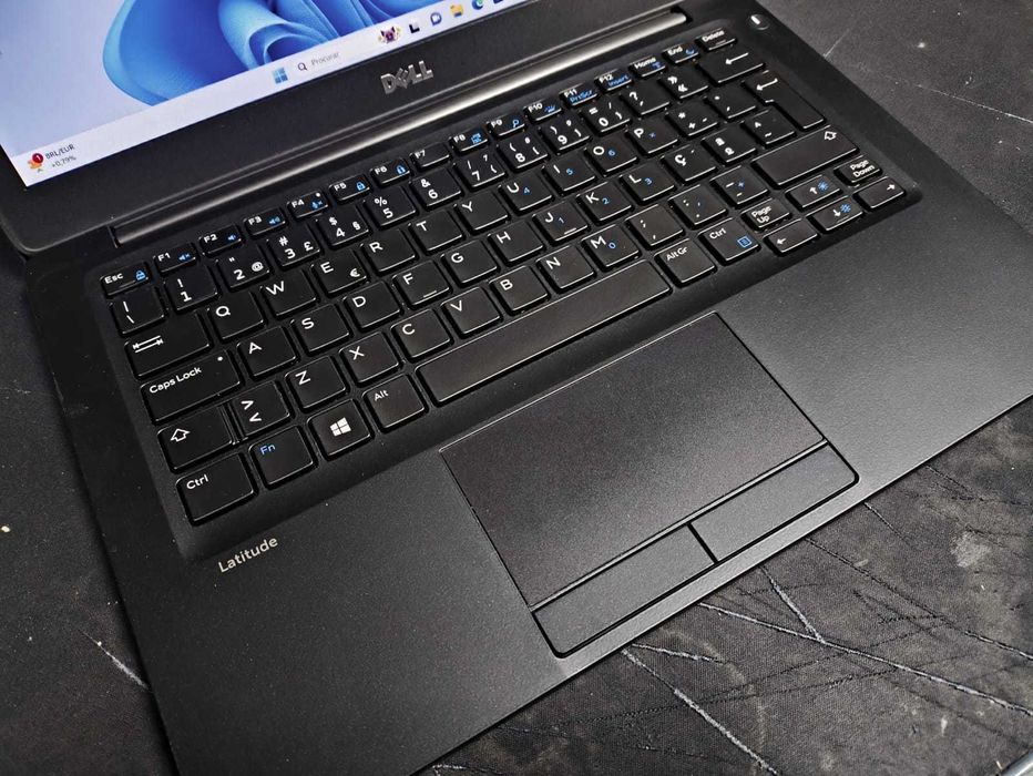 Portátil DELL 7280 Core i5 8GB SSD240GB 12.5" W11 Pro