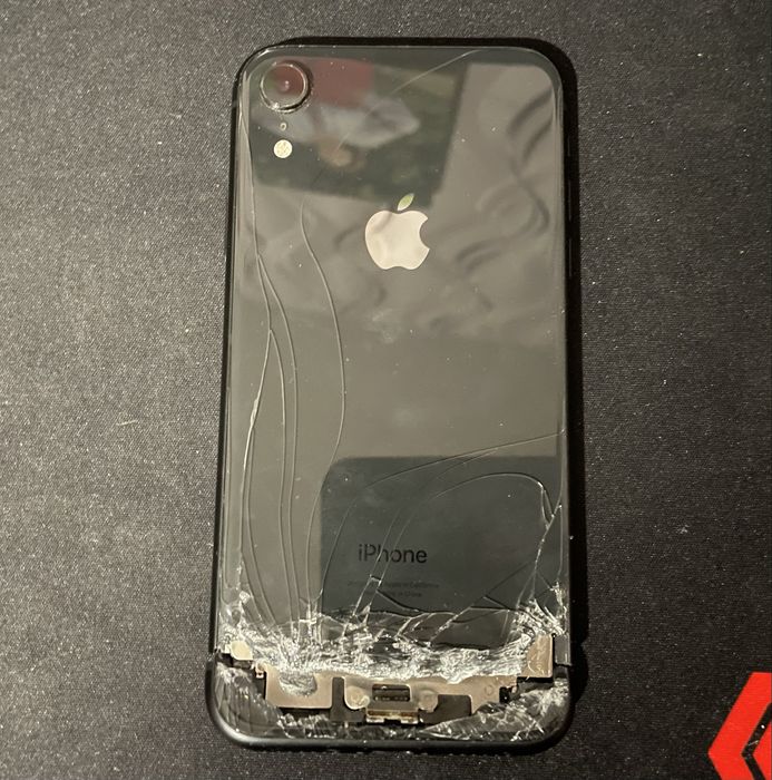 Продам iPhone  SE. XR,  на iCloud