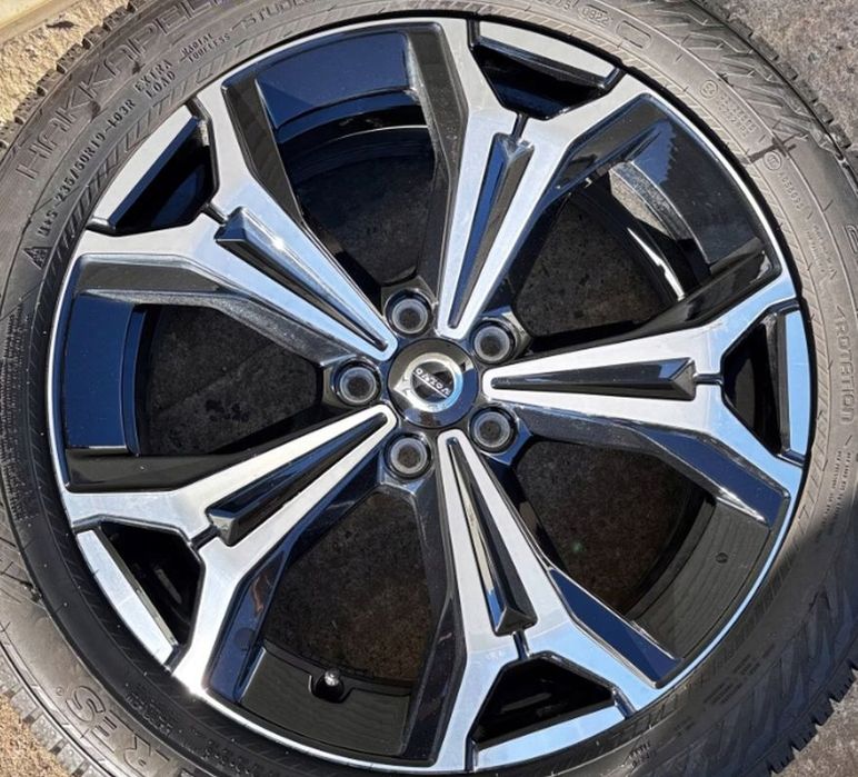 Koła felgi Volvo V90cc Xc60/5x108 opony zimowe Nokian 4x 235/50r19