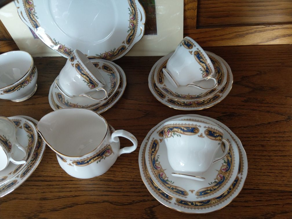 Nowy Piekny Vintage Duchess serwis trio filizanka angielska porcelana