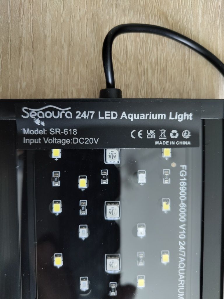 Oświetlenie LED do akwarium Seaoura
