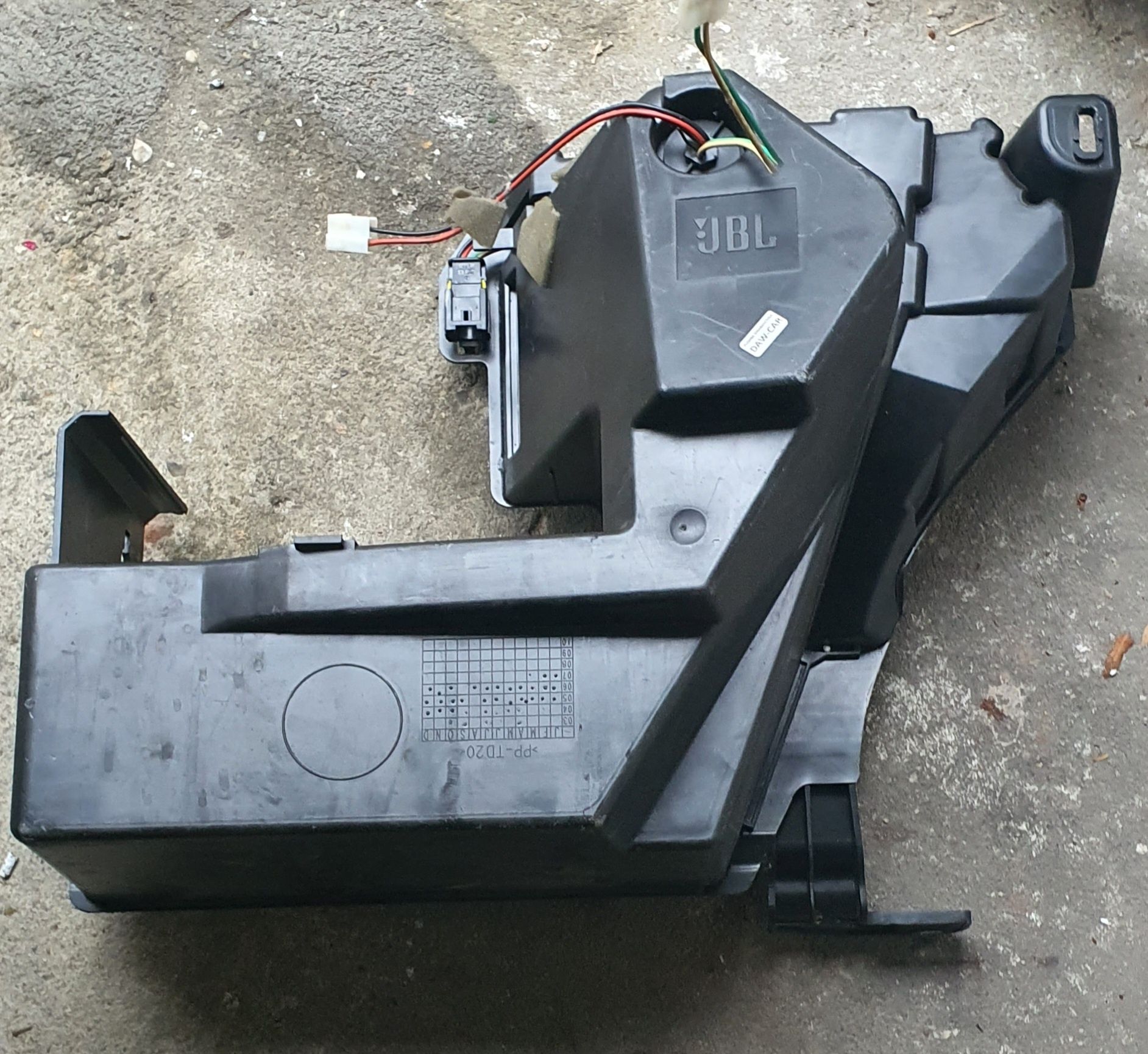 Subwoofer,  Głośnik JBL