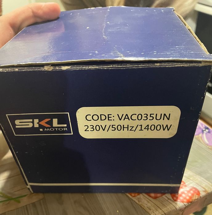 Електродвигун (мотор до пилососа)