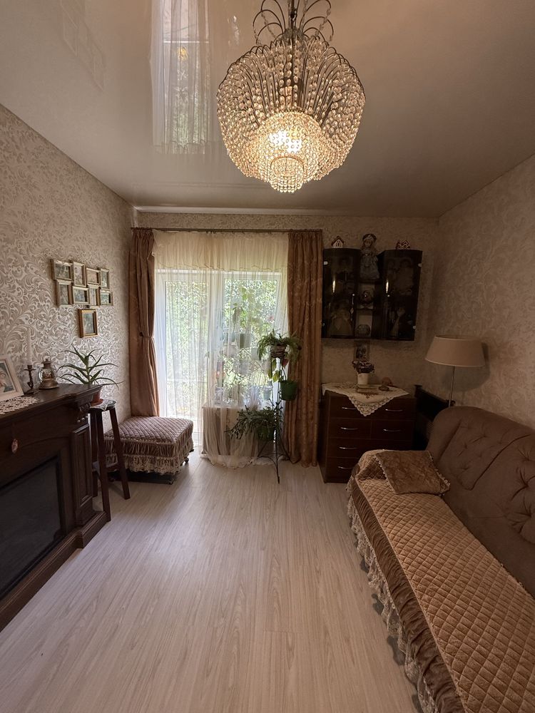 Продам дом с ремонтом и техникой, 2 этажа, 5 км от Одессы